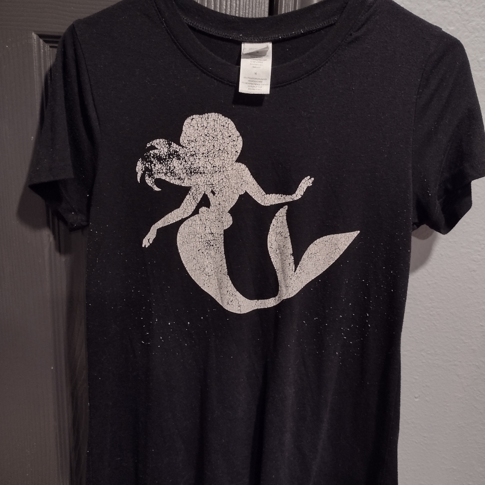 Ladies Disney Top